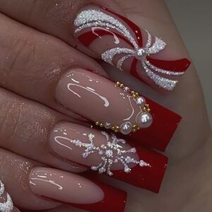 Festive Red and White press on nails